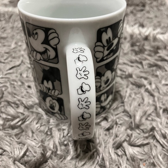 Disney Black and White Character Mug - Picture 4 of 5
